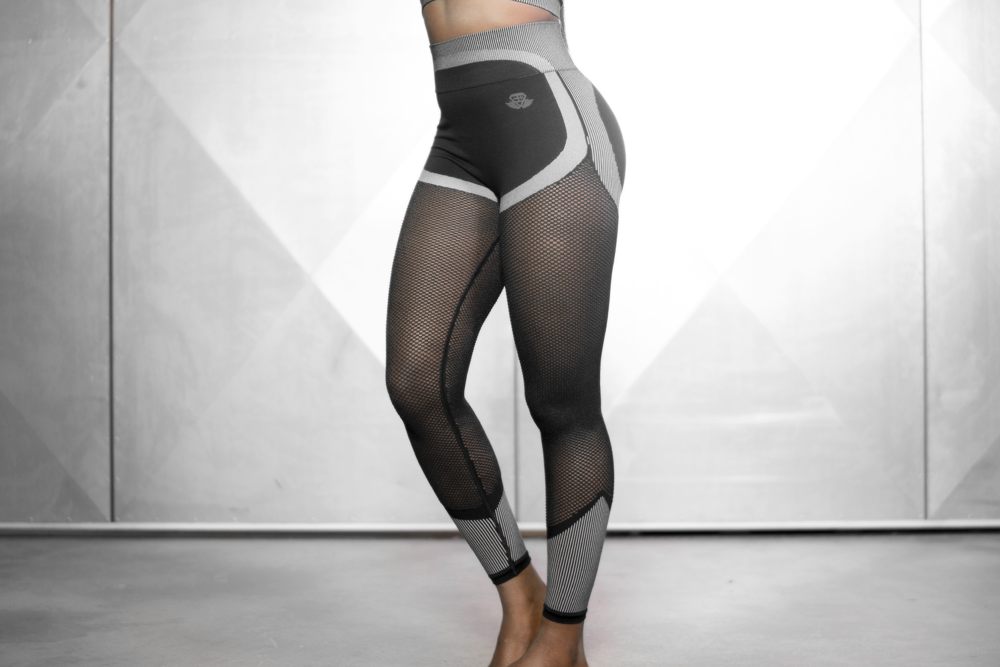 Aurora MESH Seamless High Waist Legging - BLACK - Engineered Life